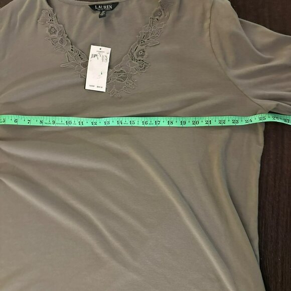 NWT Lauren Ralph Lauren Olive Green Embroidered Neckline 3/4 Sleeve Top Size 3X - Picture 9 of 10